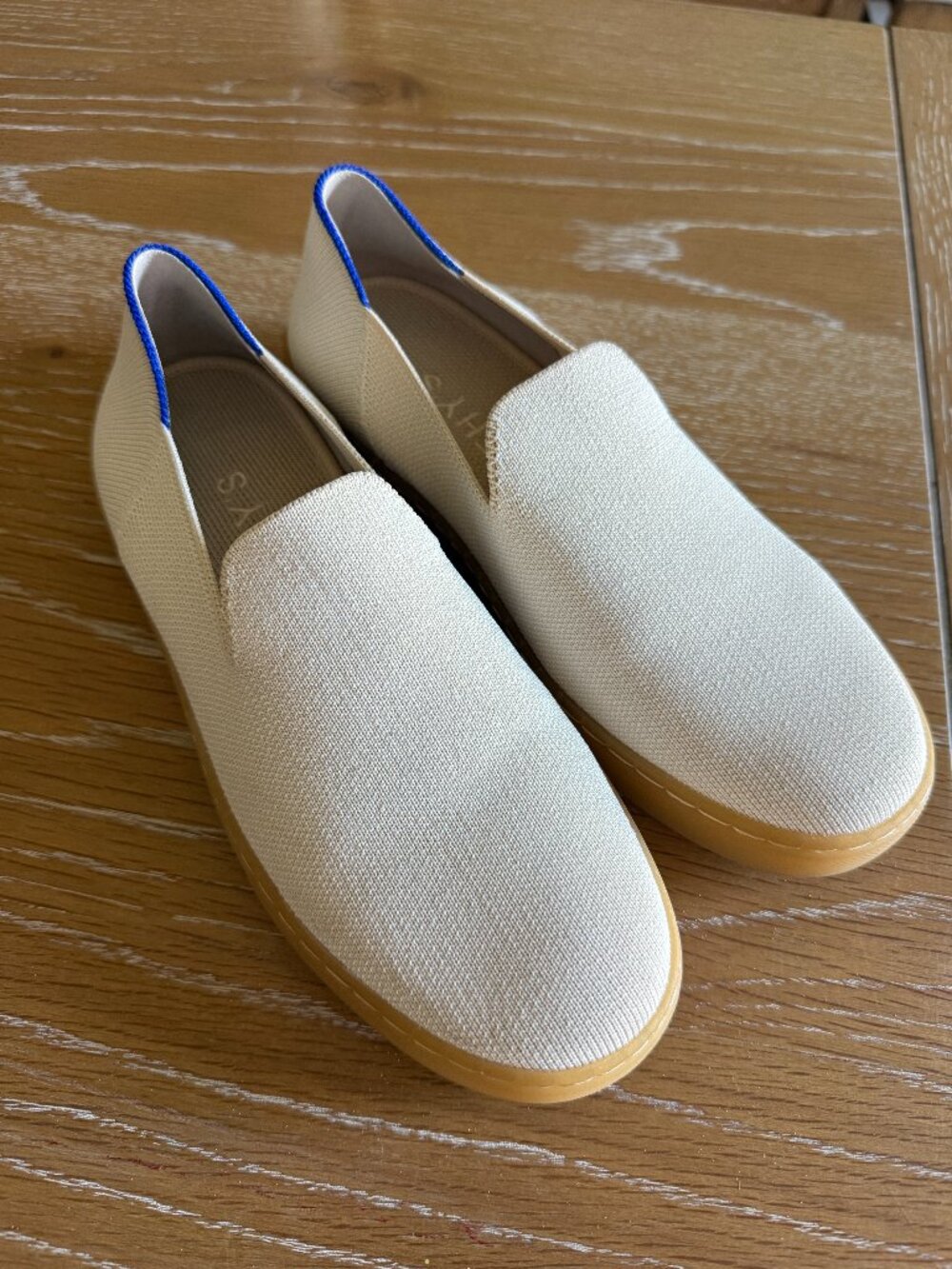 Rothy’s Cream Ivory Knit Slip On Size 7.5 Gum Sole